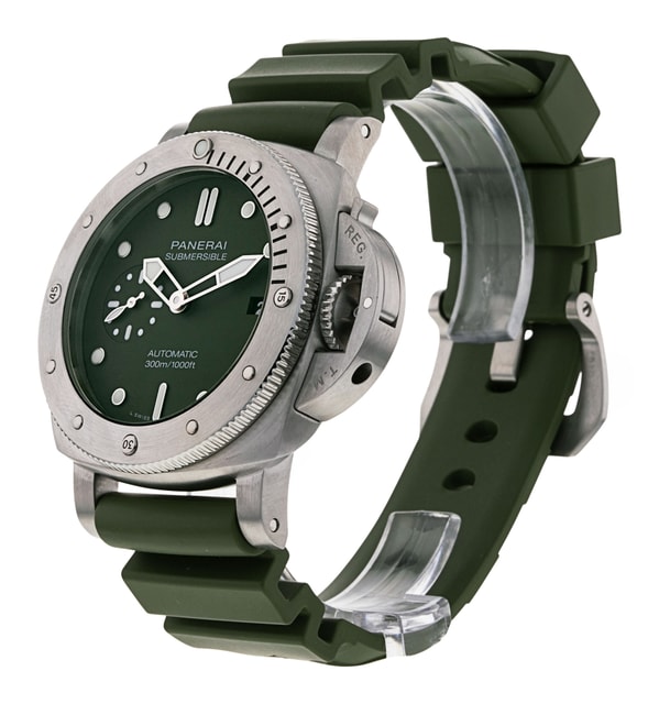 Panerai Submersible PAM01055 Image 2